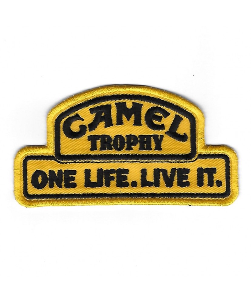 3281 Badge à coudre - Patch écusson brodé 125mmX69mm CAMEL TROPHY - ONE LIFE , LIVE IT .