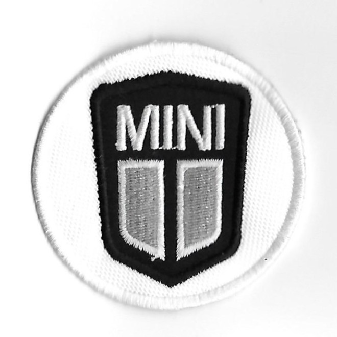 3705 Badge à coudre - Patch écusson brodé  70mmX70mm MINI