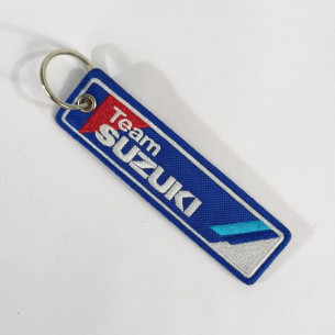 3988 llavero 125mm X 33mm TEAM SUZUKI