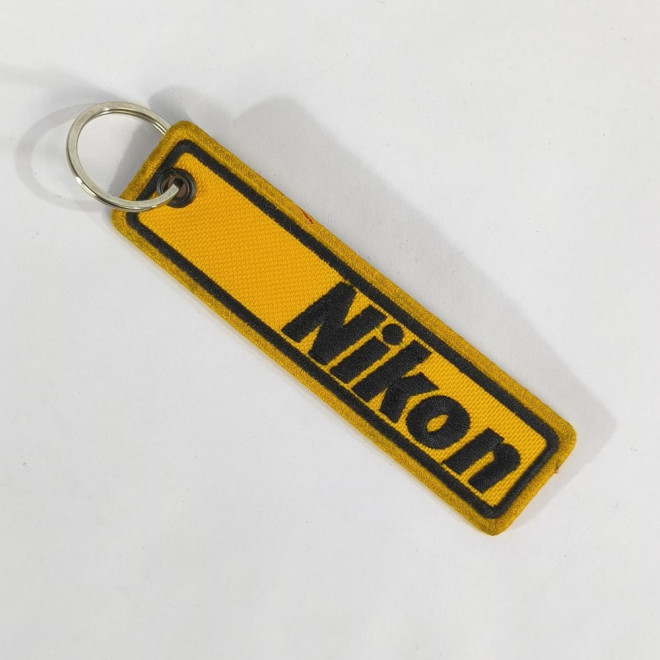 3994 porte clé 125mm X 33mm NIKON