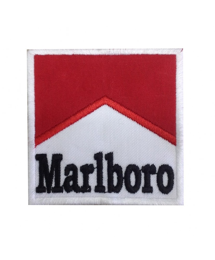 0058 Patch emblema bordado 7x7 MARLBORO