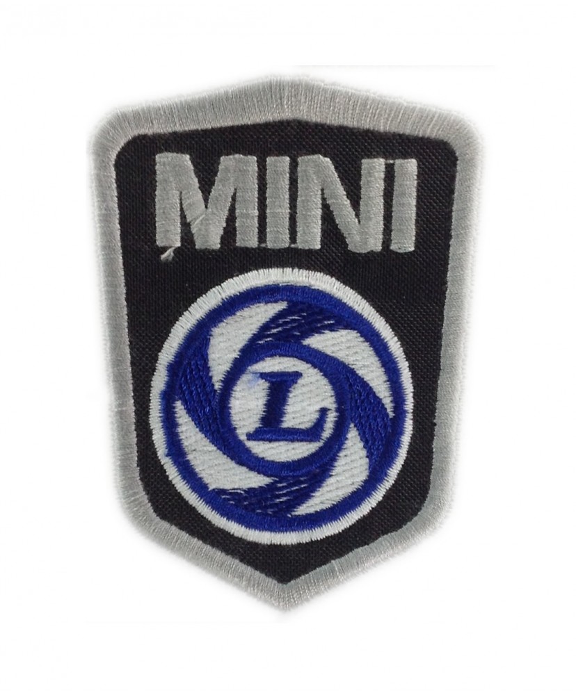 0222 Embroidered patch 9x6 MINI LEYLAND