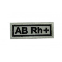 Patch écusson brodé 6x2.3 type / groupe sanguin AB Rh +