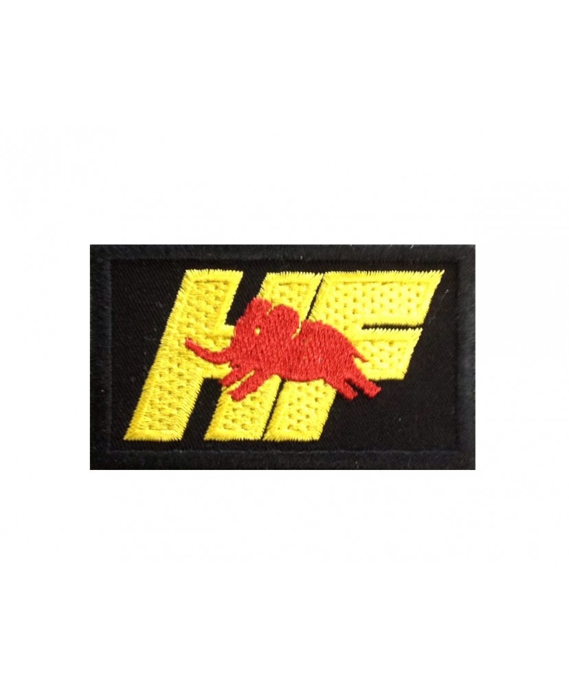 0965 Embroidered patch 7X4.5 HF ELEFANTINO ROSSO LANCIA