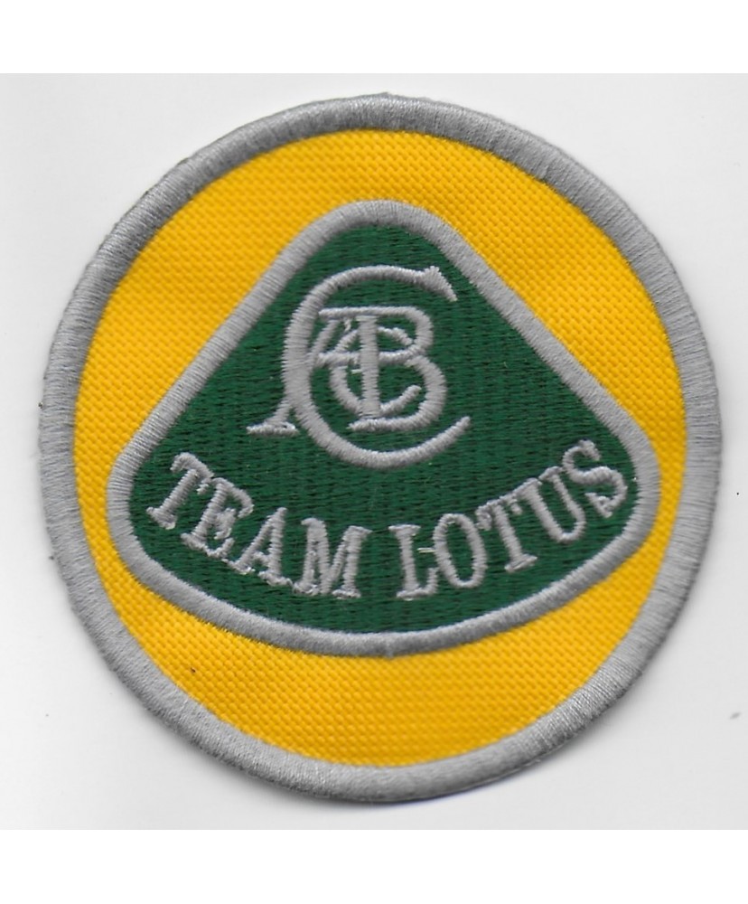 0441 Embroidered patch 7x7 LOTUS