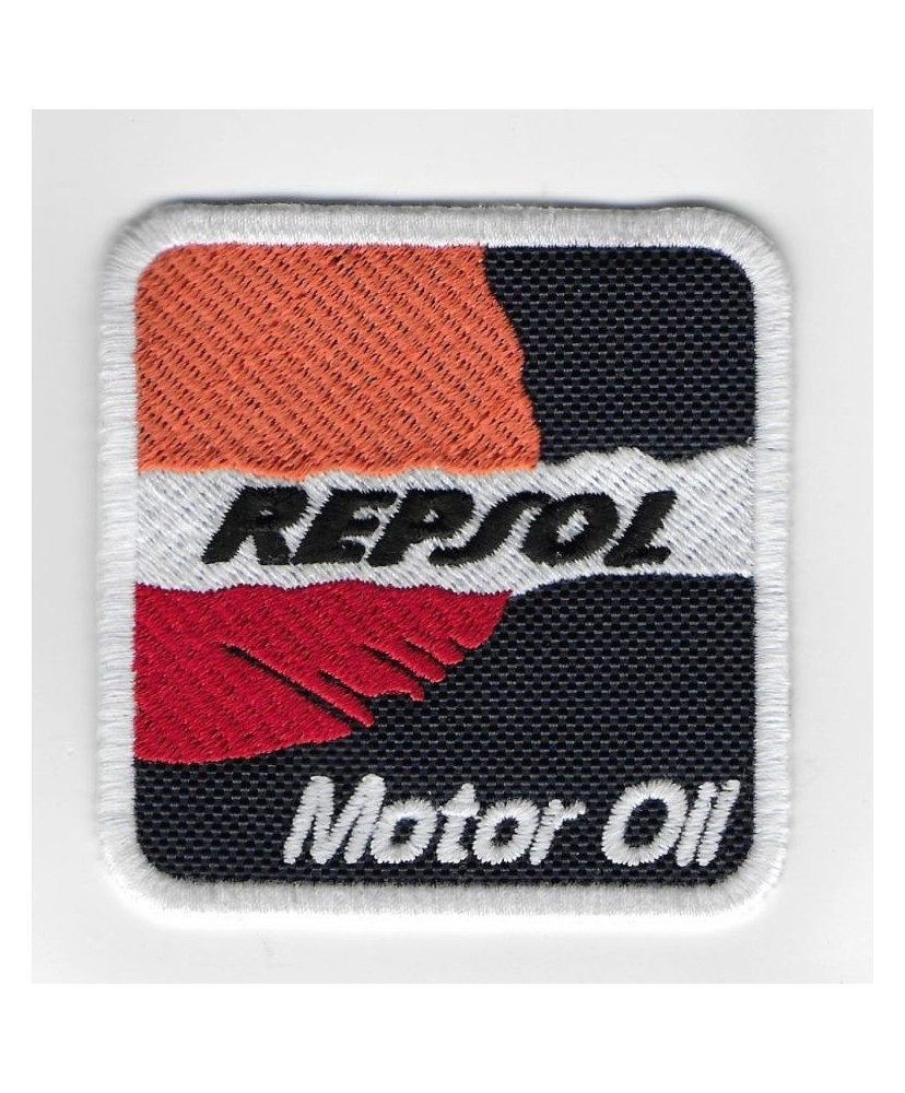 2476 Embroidered sew on patch 7x7 CASTROL WAKEFIELD MOTOR OIL